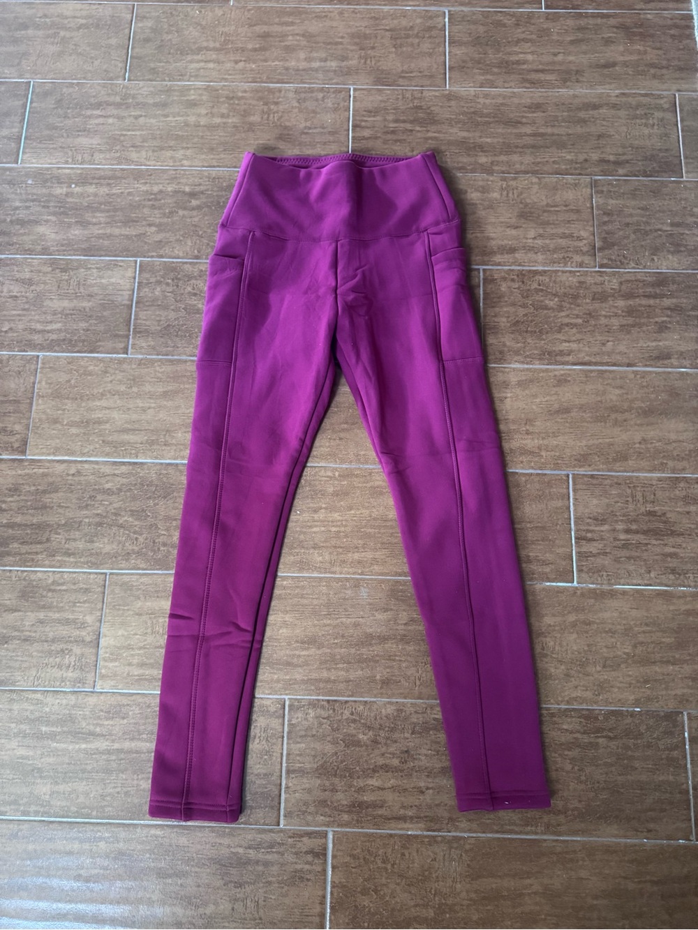 High-Rise Magenta Women's Performance Leggings